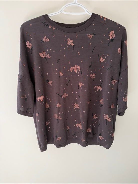 Zara Tops - Zara Charcoal Crewneck Sweatshirt with Pink Floral Print